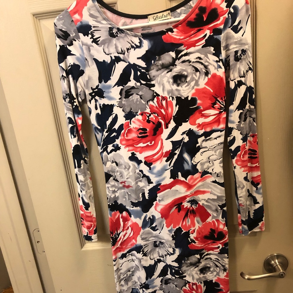 VERY SEXY NICE FLORAL DRESS